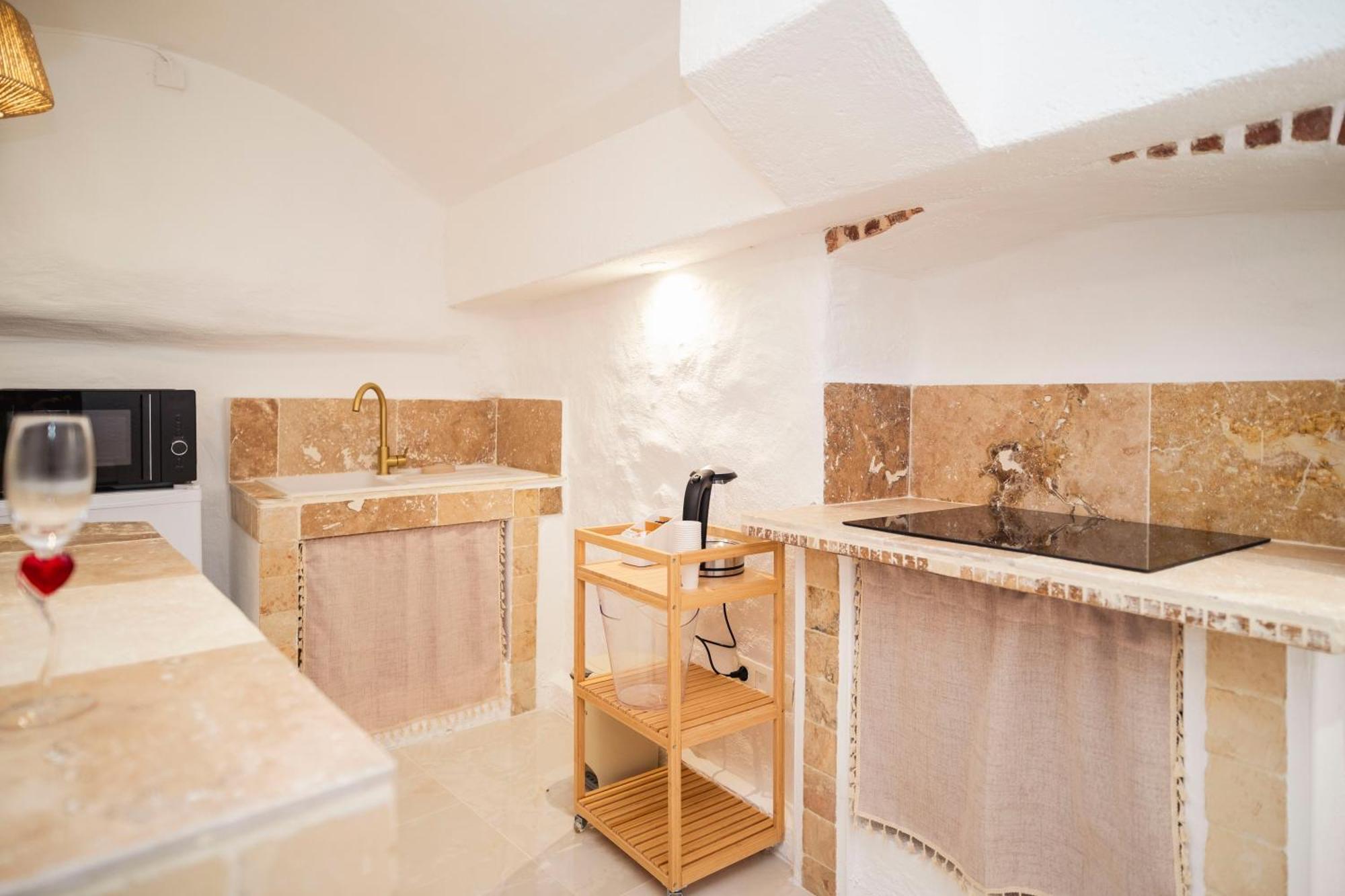 Le Temple D'Aphrodite, Appartement Avec Spa 비엔 외부 사진